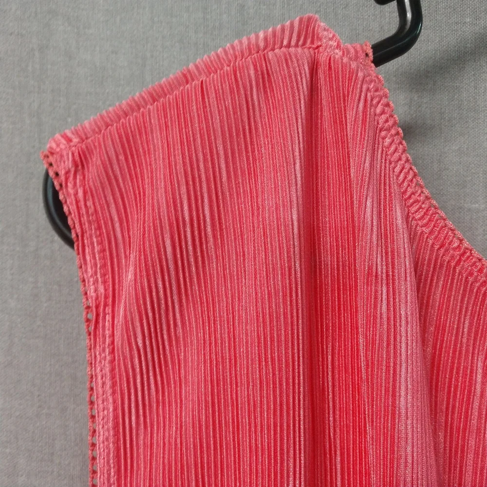 Dressbarn Sleeveless Top Size 3XL Beautiful No Wrinkle - Picture 5 of 6